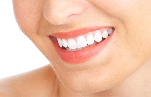 Kết hợp đa dạng các biện pháp sẽ giúp quá trình làm sạch và làm trắng răng đạt hiệu quả vượt trội hơn