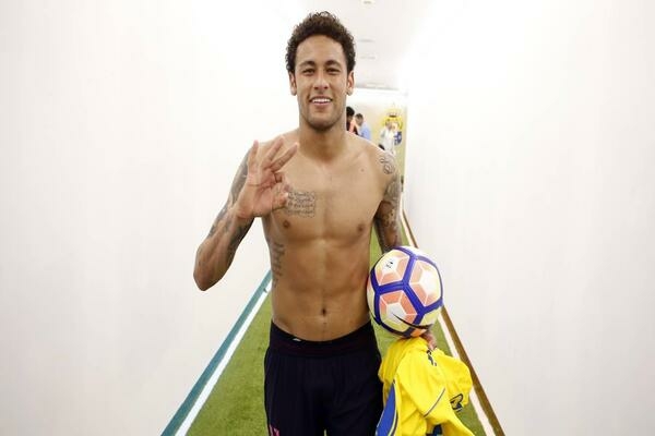 Nụ cười đẹp của Neymar Jr