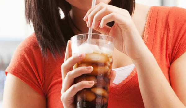 Uống Coca có béo không?