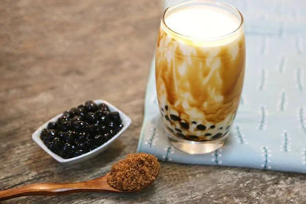 Sữa tươi trân châu đường đen cung cấp một lượng đáng kể protein