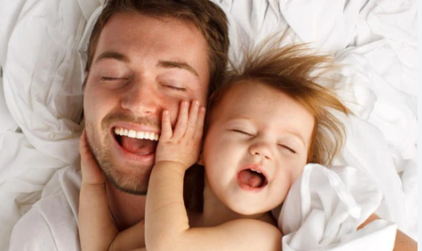 Yếu tố di truyền từ bố mẹ là một trong những nguyên nhân dẫn đến tình trạng răng lệch ở trẻ em