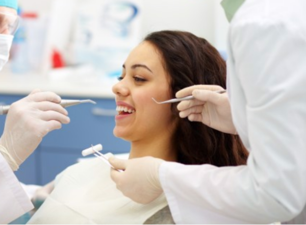 Quy trình bọc răng sứ hàm trên diễn ra như thế nào?