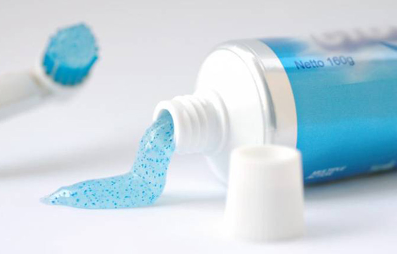 Những tiêu chí để lựa chọn kem đánh răng tẩy trắng hiệu quả
