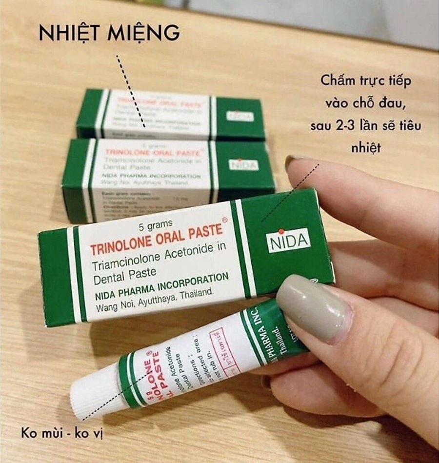 Thuốc bôi nhiệt miệng Thái Lan Trinolone Oral Paste