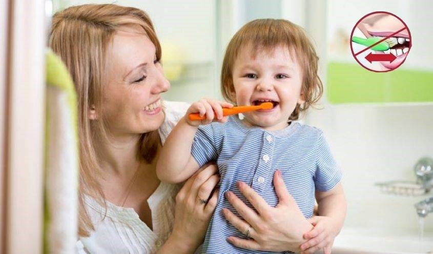 Hỗ trợ dinh dưỡng và dạy con tập đánh răng đúng cách